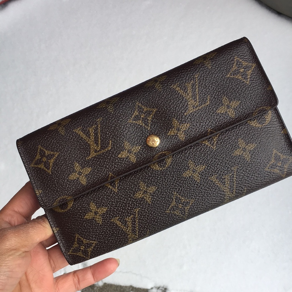 Louis Vuitton International wallet